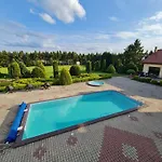 Dworek Jonatan 3* Chłopy