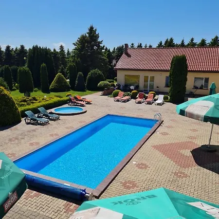 Guest house Dworek Jonatan 3*