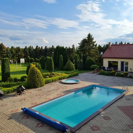 Dworek Jonatan Guest house 3*
